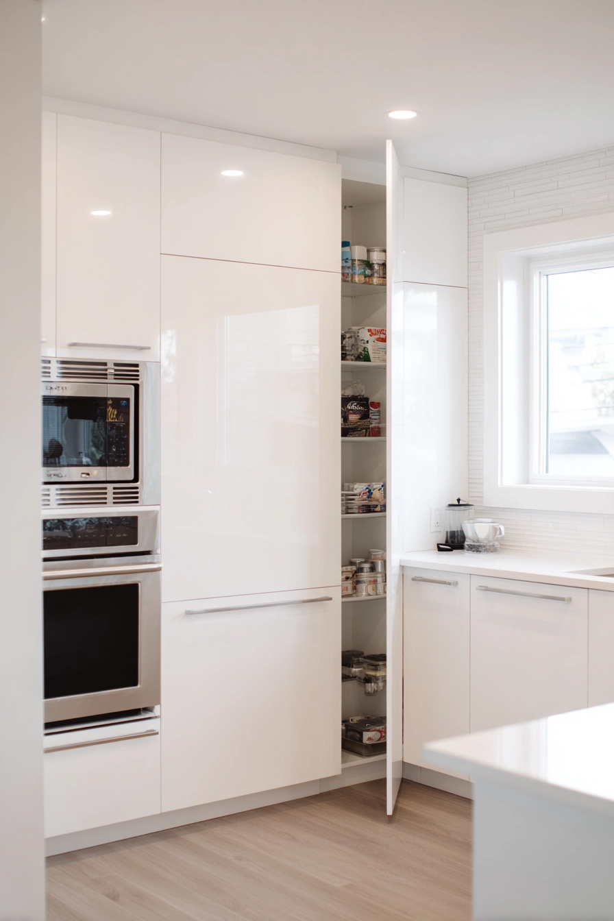 mini kitchen ideas small spaces 38